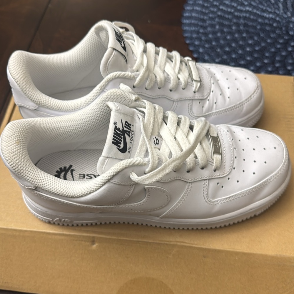 Nike Women’s Air Force 1 White Sneakers